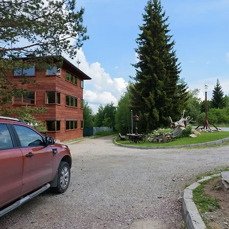 Mugo Lodge Zheleznitsa